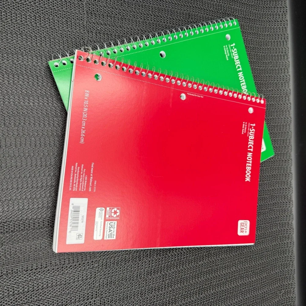 Pen+Gear 1-Subject Spiral Notebooks 70 Sheets College Ruled Red Green 2 Pack